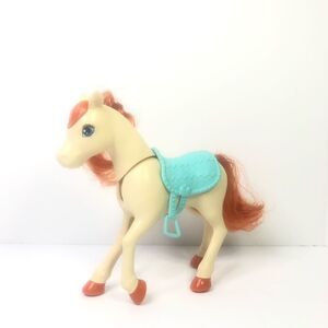 barbie horse hugs n horses bobbing head toy replacement horse with blue saddle